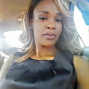 Meet your Posher, Nita